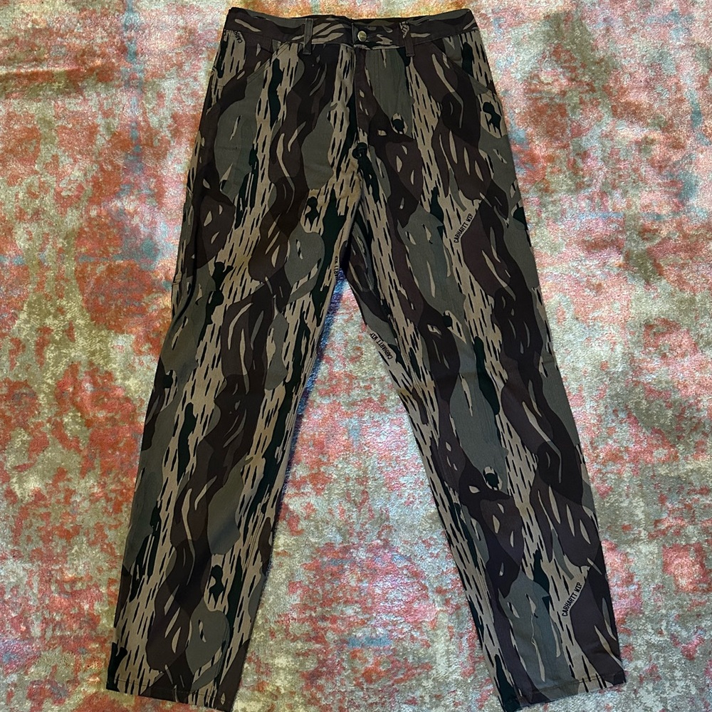 Carharrt WIP Men’s Single Knee Canvas Pants